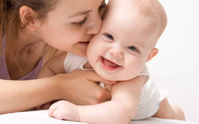 Sinh con năm nhuận có tốt không? Người sinh năm nhuận có vận mệnh ra sao?